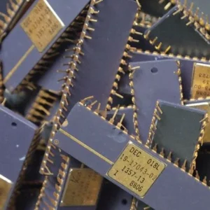 Gold Cap Gold Leg IC